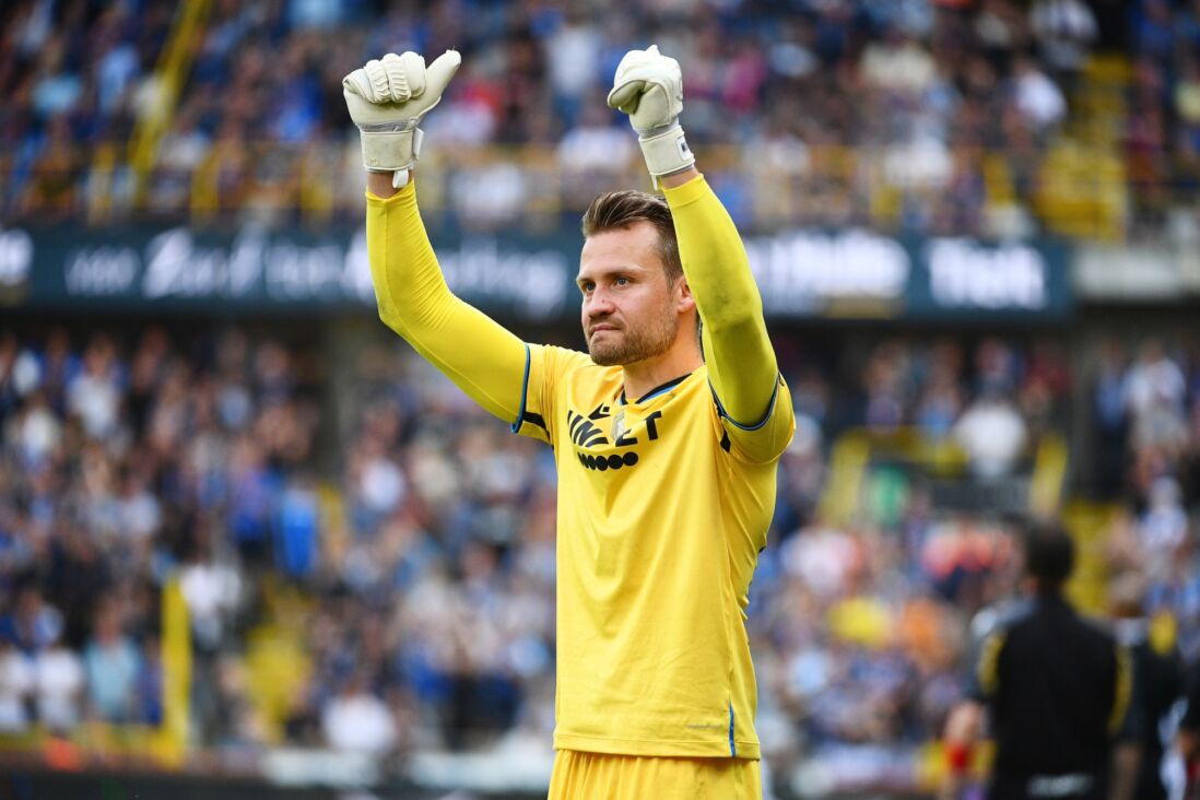 Simon Mignolet tijdens applausvervanging