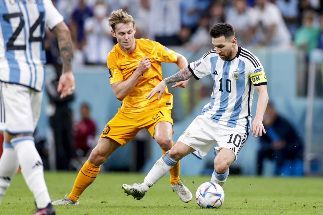Frenkie de Jong en Lionel Messi
