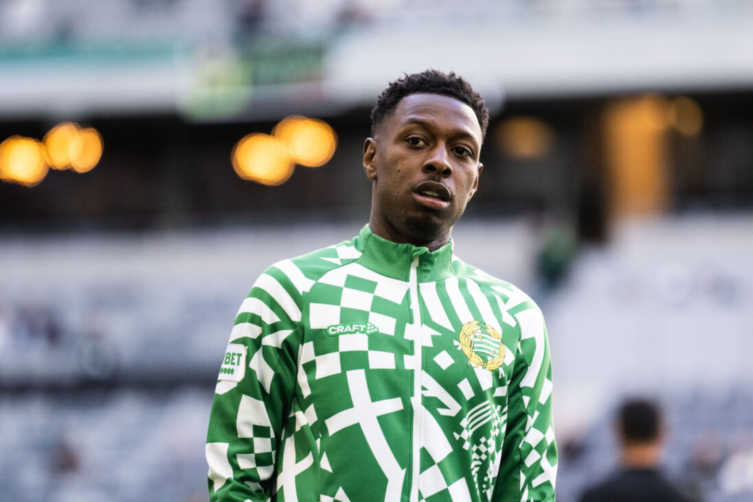 Pinas over FC Twenteuit