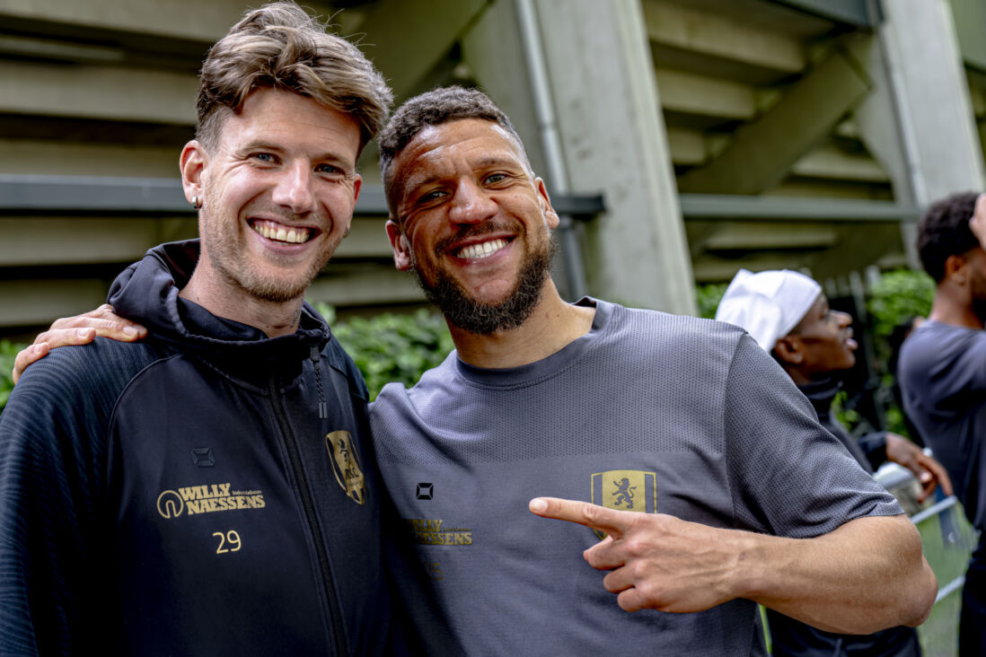 Michiel Kramer en Jeffrey Bruma