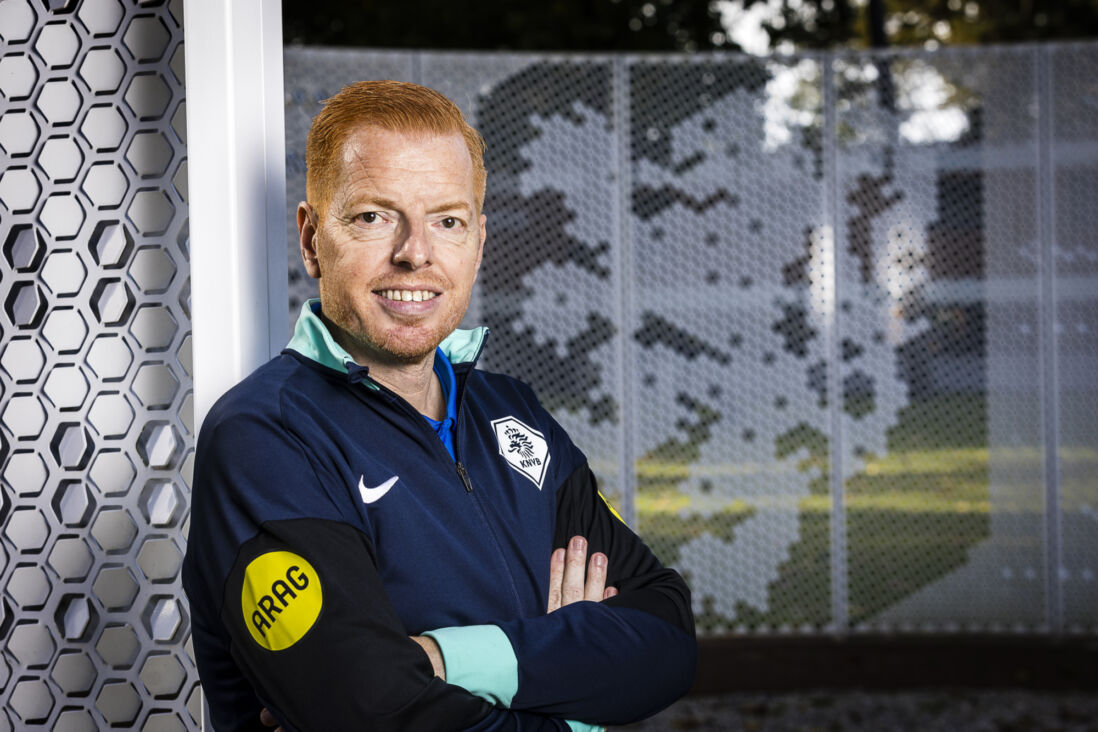 Scheidsrechtersbaas Raymond van Meenen