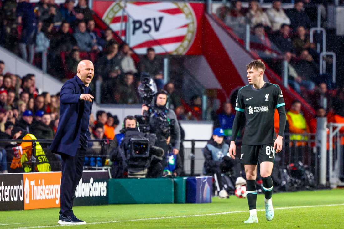 Arne Slot tegen PSV