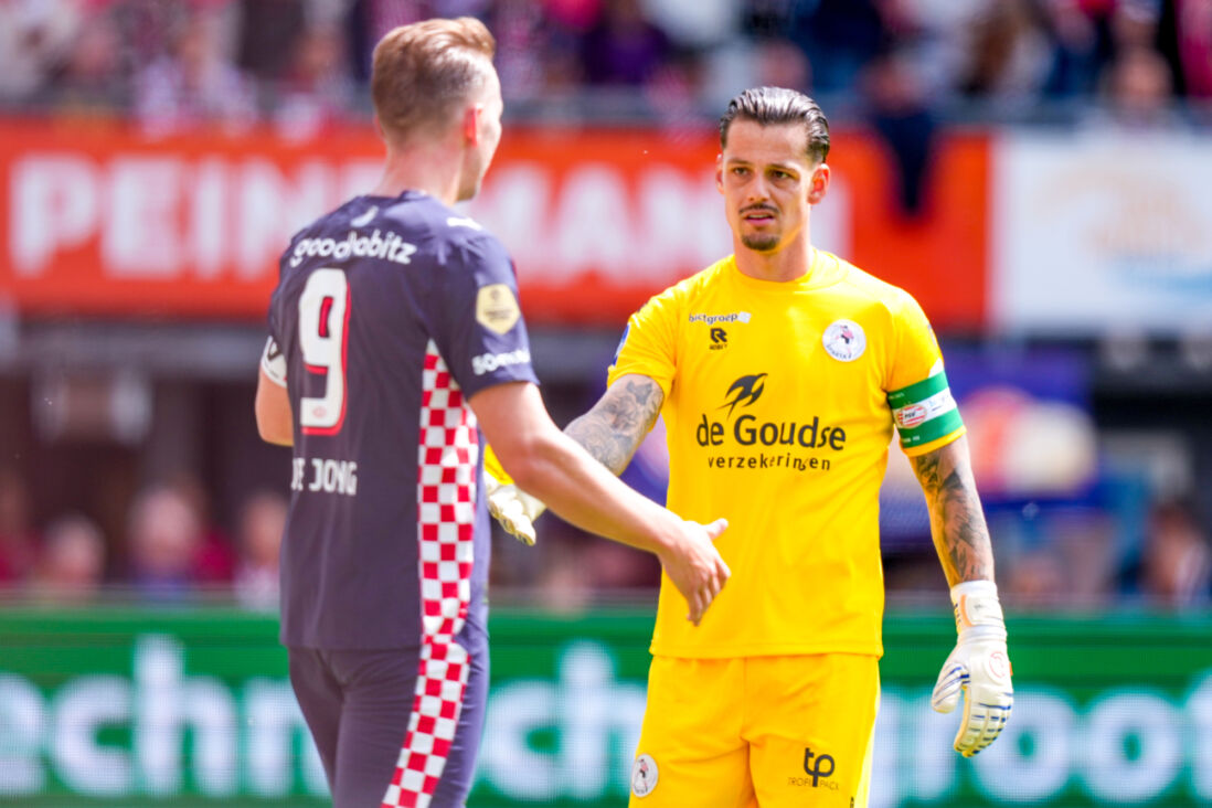 Luuk de Jong en Nick Olij