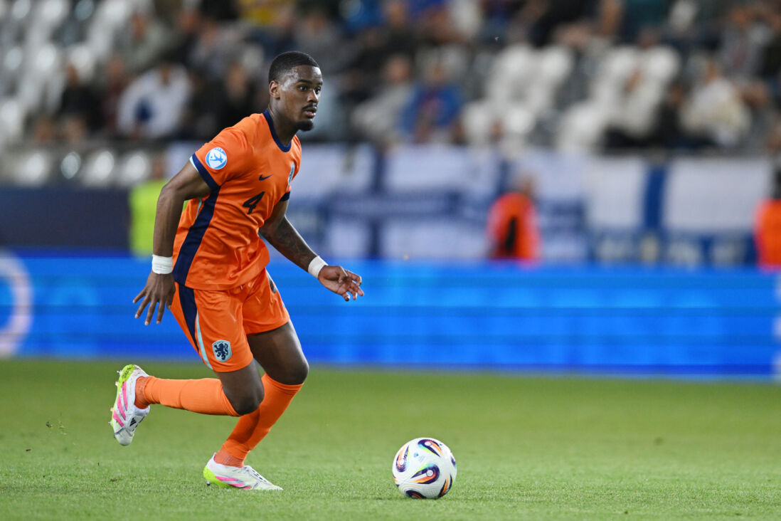 Jorrel Hato namens Jong Oranje