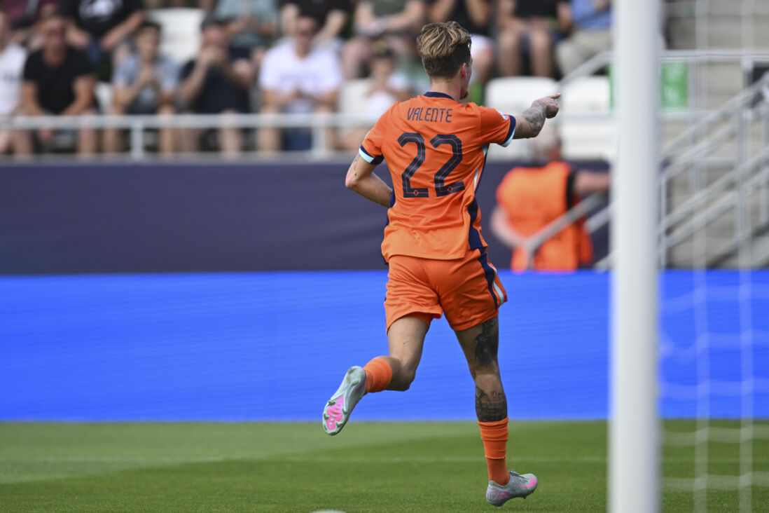 Luciano Valente na zijn goal tegen Oekraïne