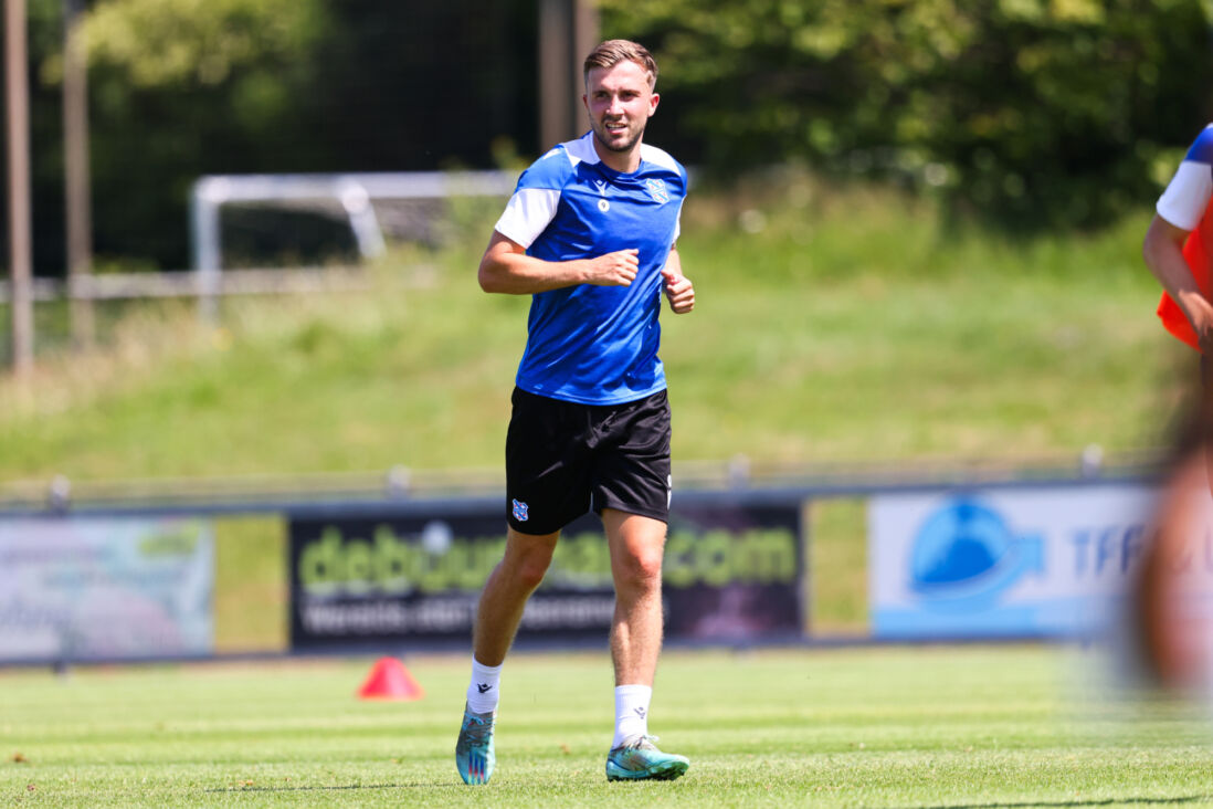 Dylan Vente op de training van SC Heerenveen