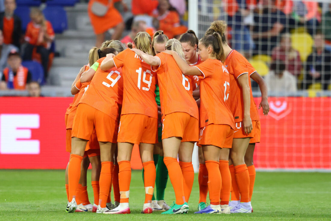 De OranjeLeeuwinnen