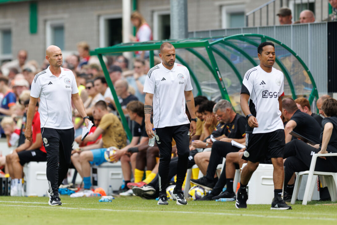 Marcel Keizer, John Heitinga en Urby Emanuelson