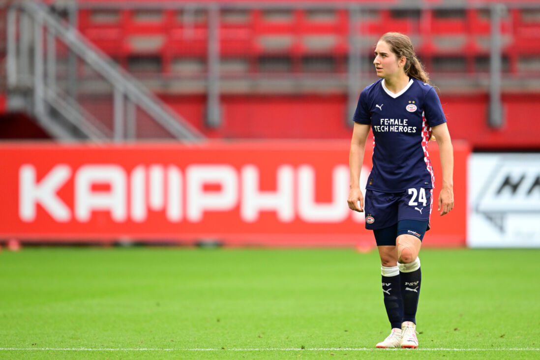 Emmeke Henschen (PSV)