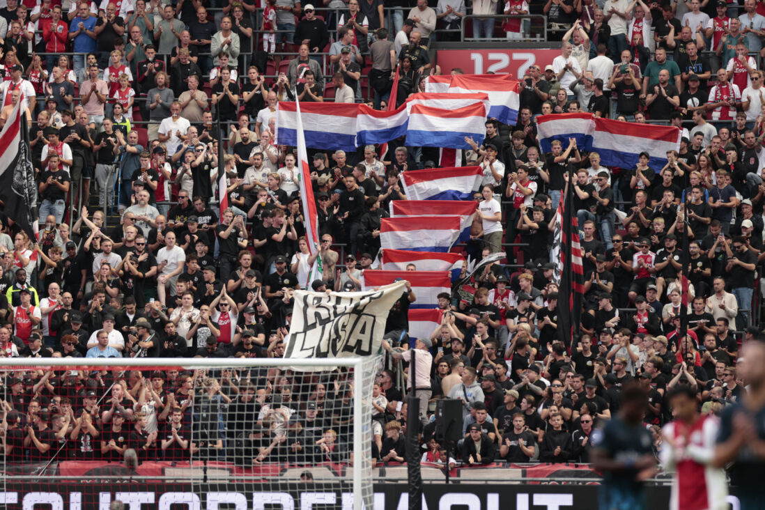 Ajax-fans in de Johan Cruijff Arena