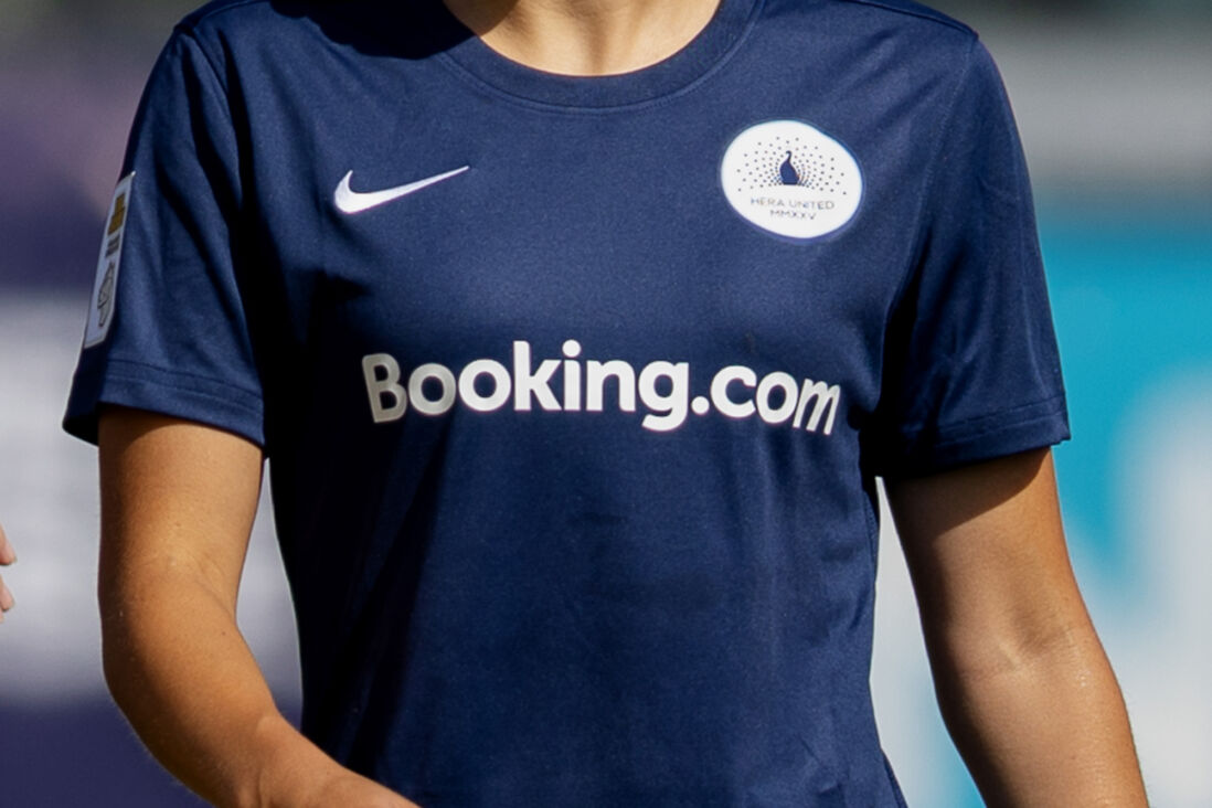 Het shirt van HERA United