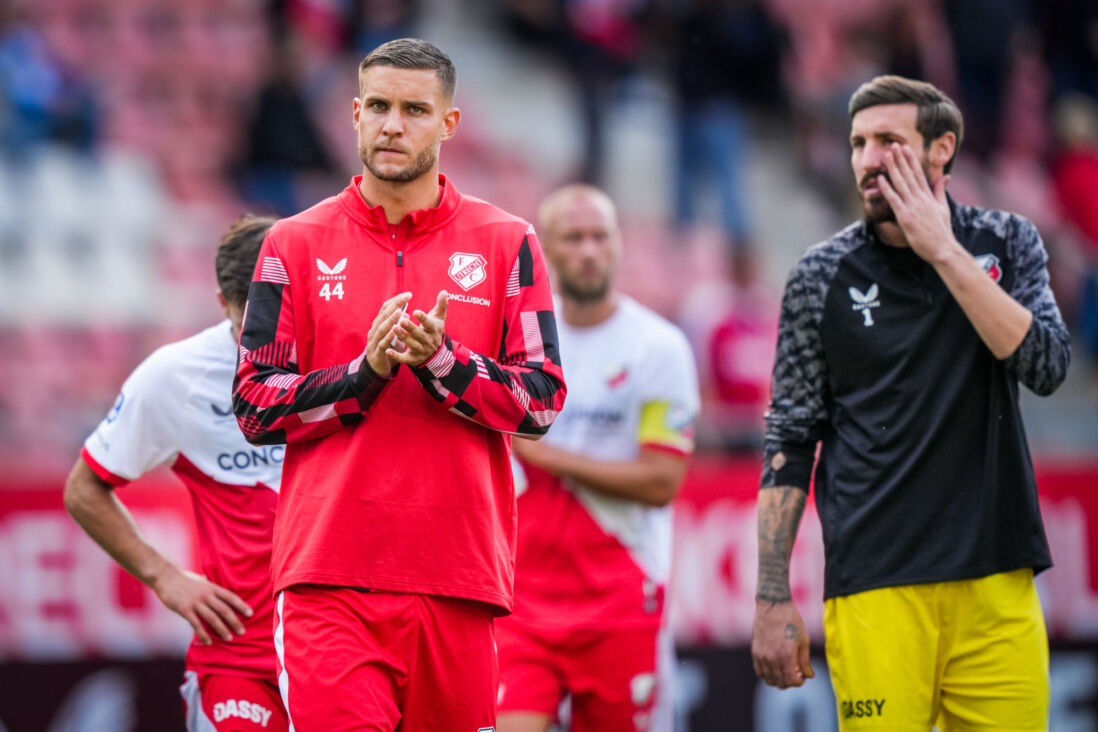 Mike Eerdhuijzen (links)