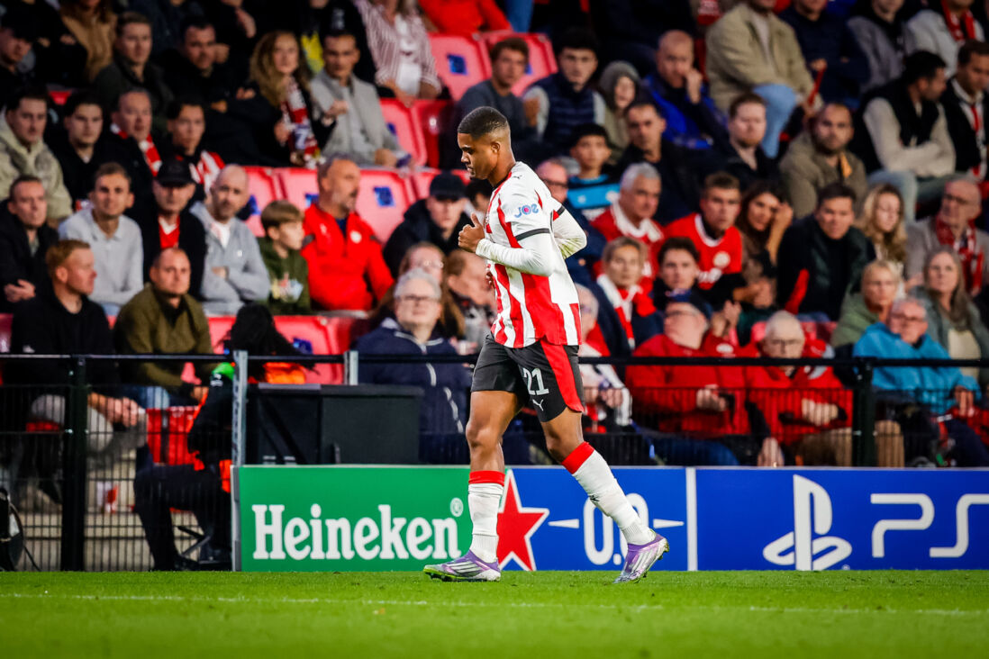 Myron Boadu moest de strijd vroegtijdig staken tegen Union