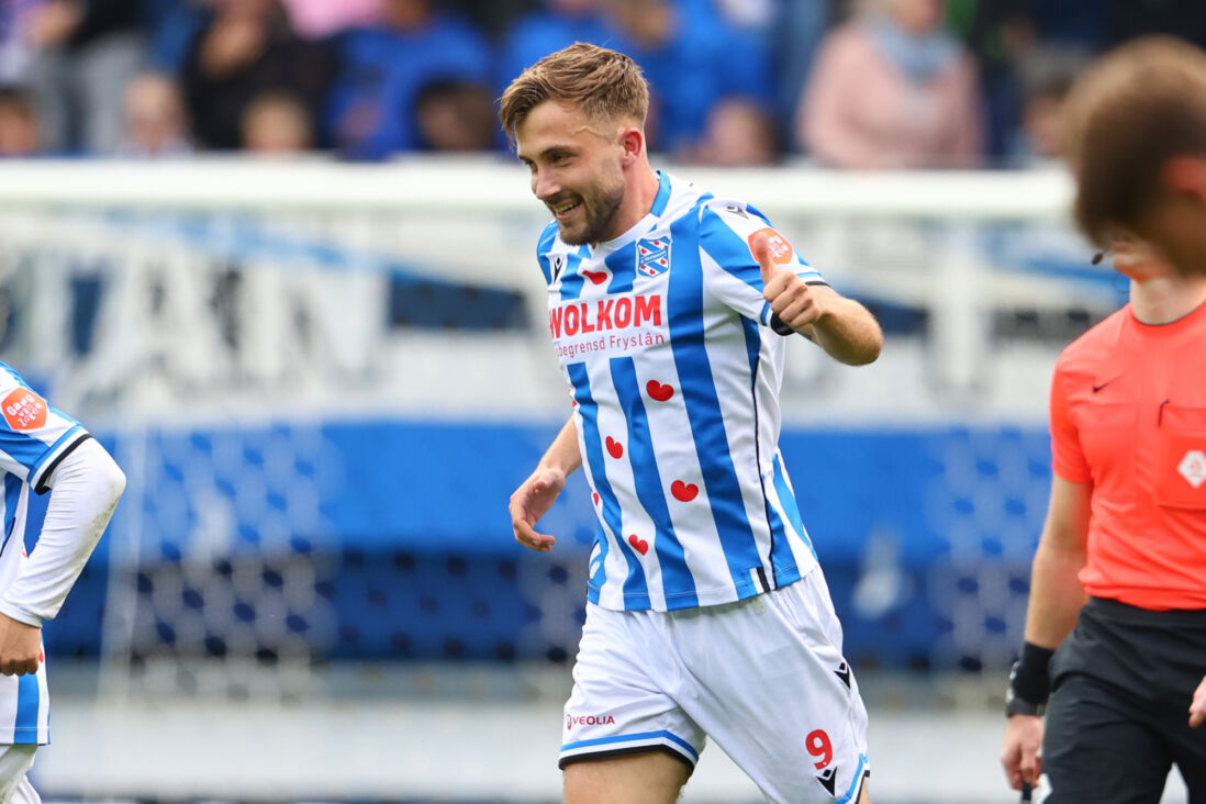 Dylan Vente na een doelpunt