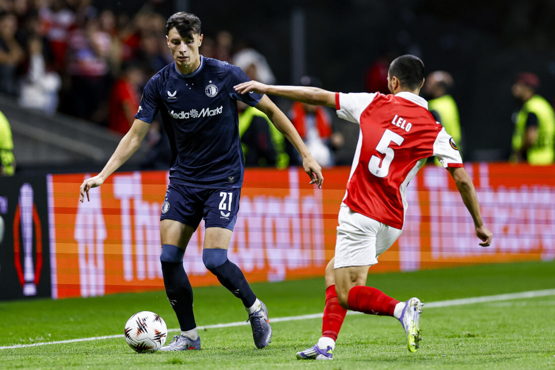 Anel Ahmedhodzic tegen Braga