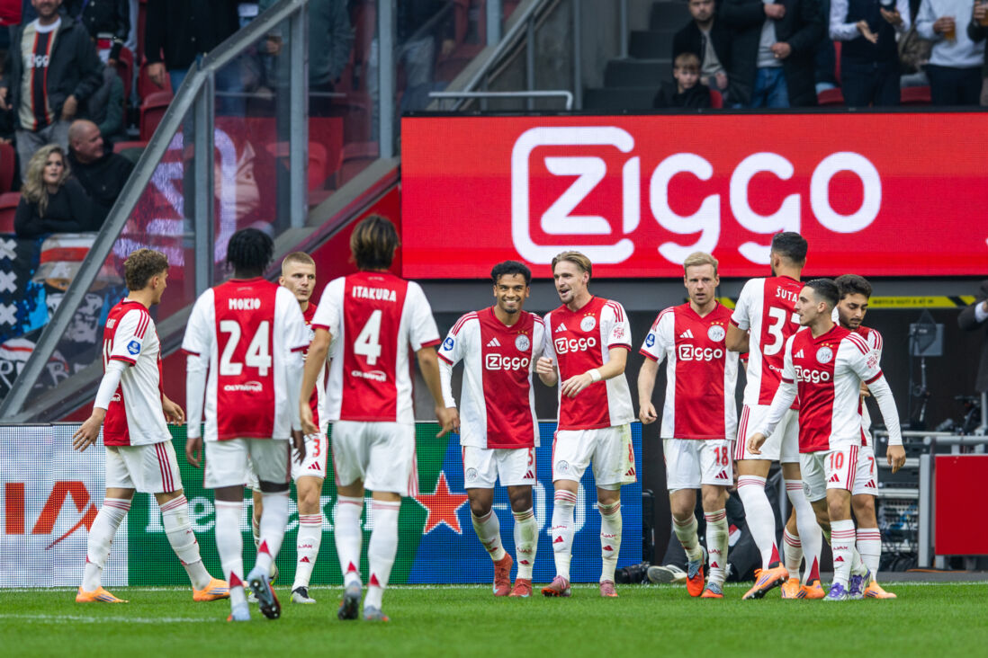 Ajax viert treffer tegen NAC Breda