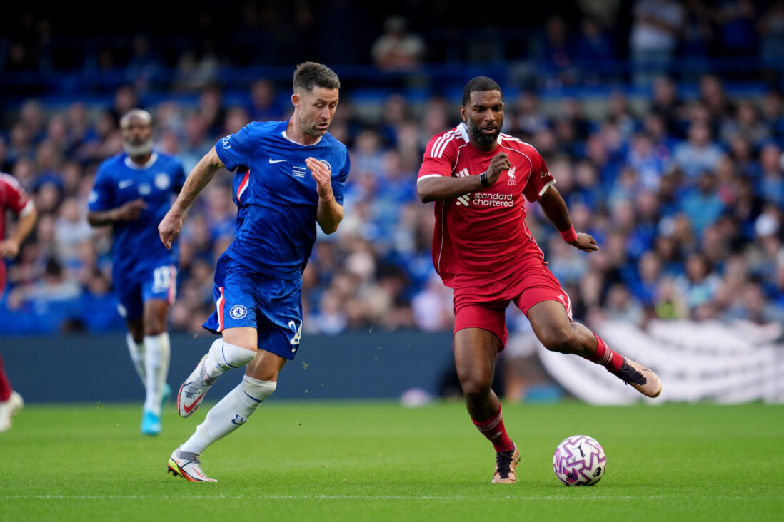 Ryan Babel namens Liverpool
