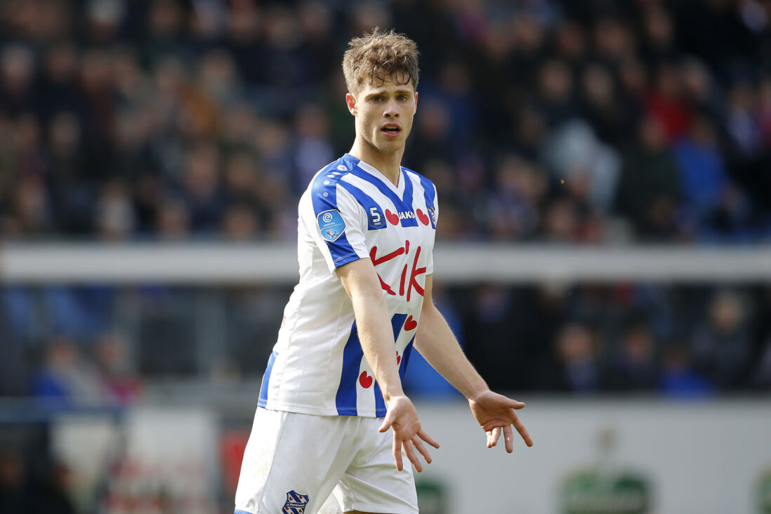 Kik Pierie in het shirt van SC Heerenveen