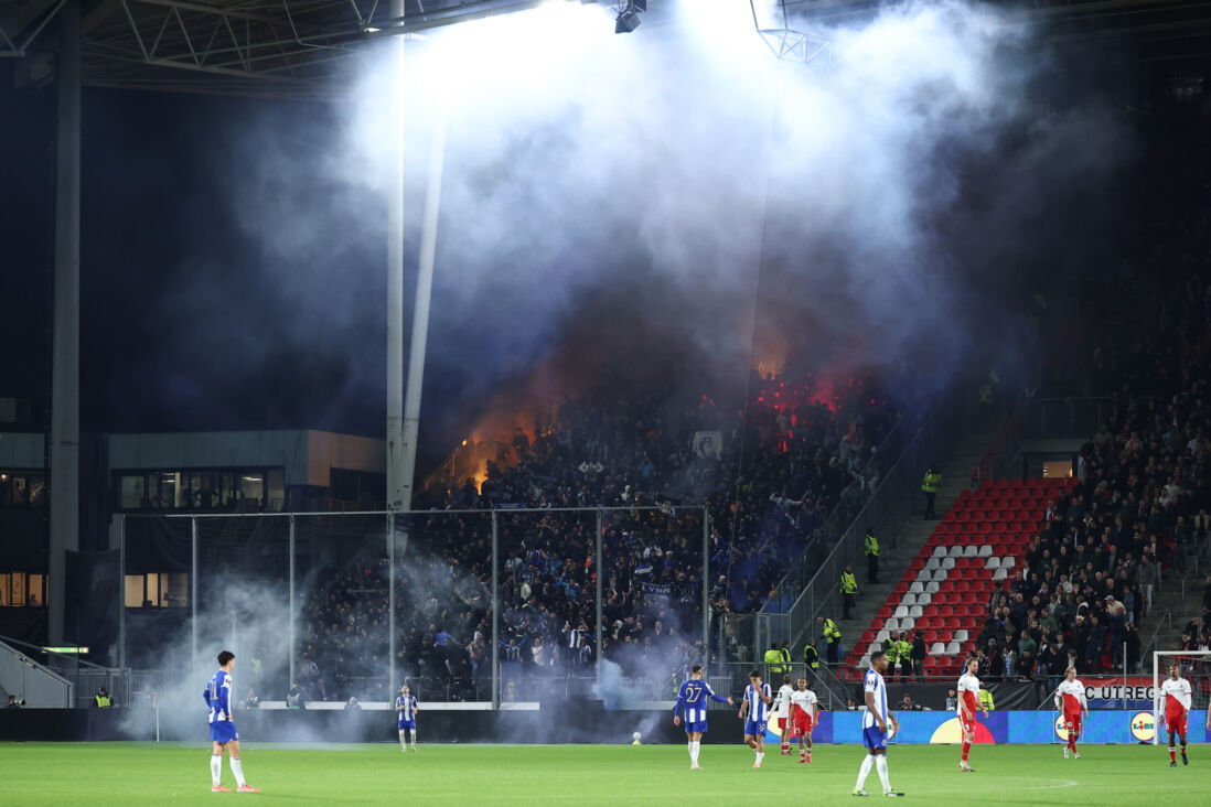 FC Porto-fans bij FC Utrecht