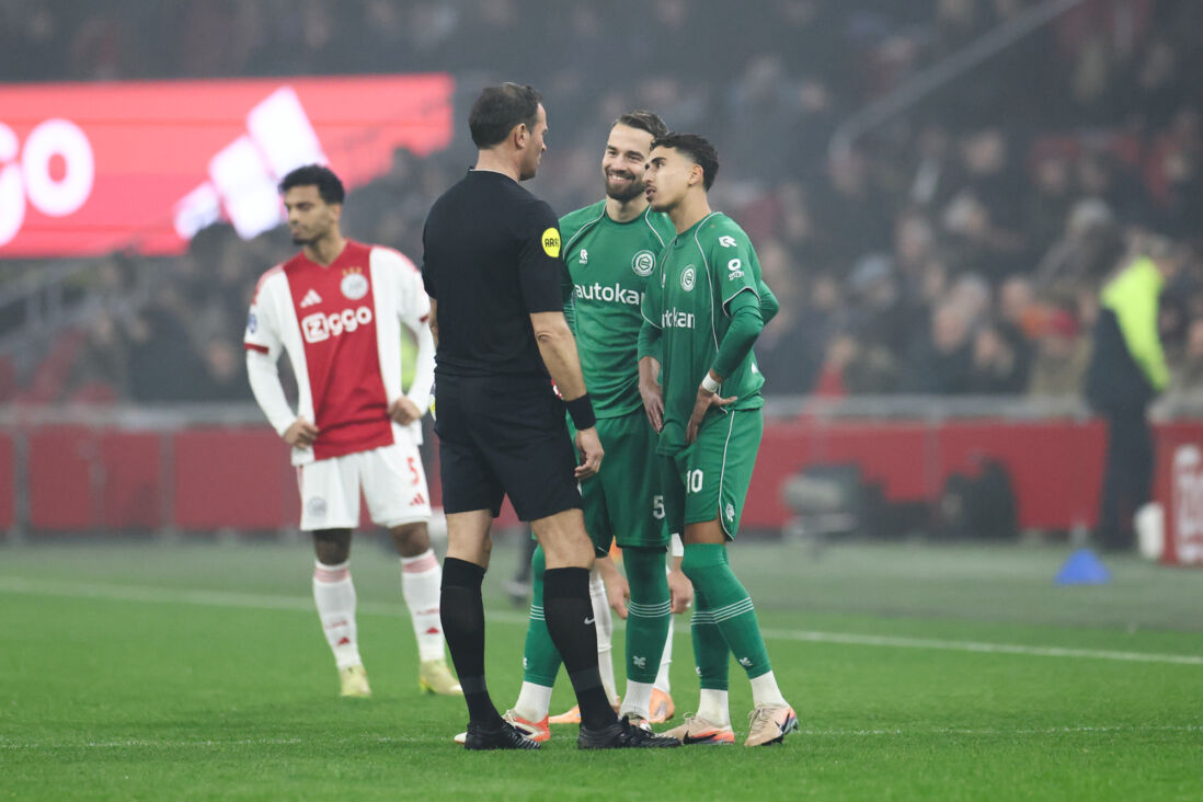 Bas Nijhuis bij Ajax - FC Groningen