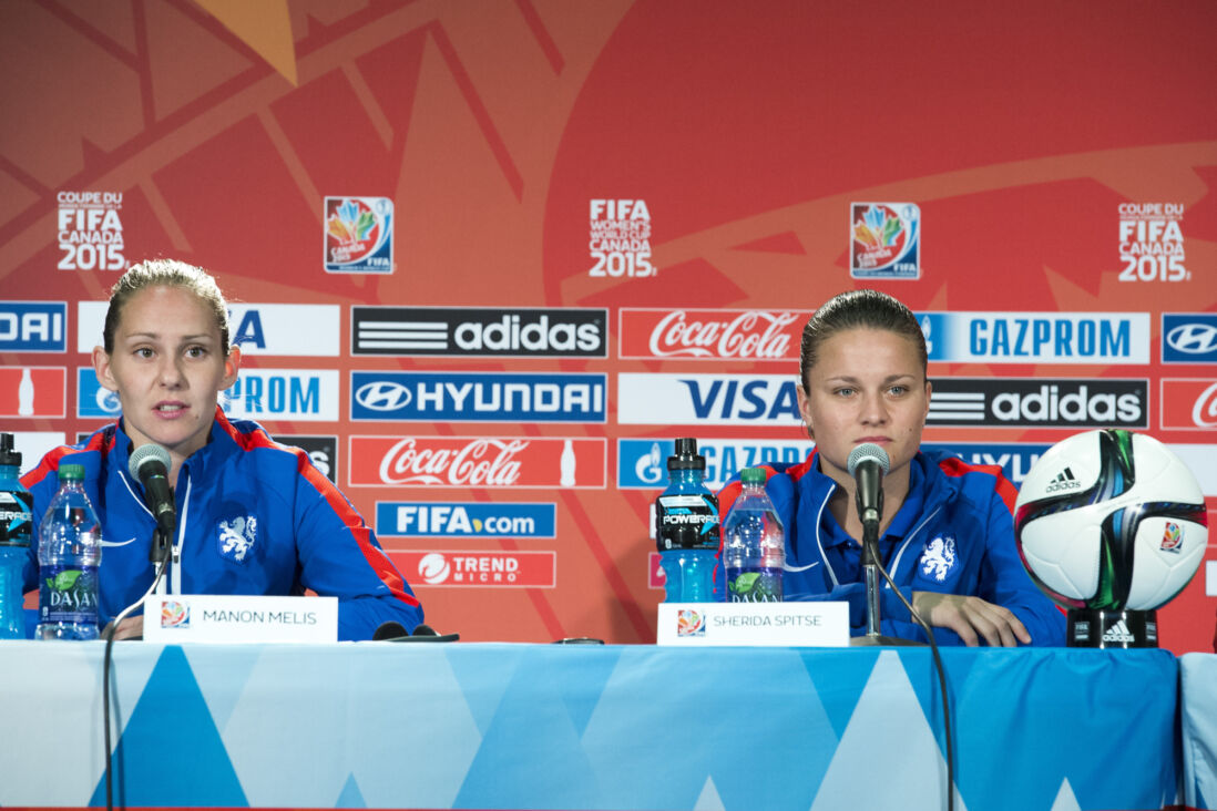 Manon Melis en Sherida Spitse in 2015