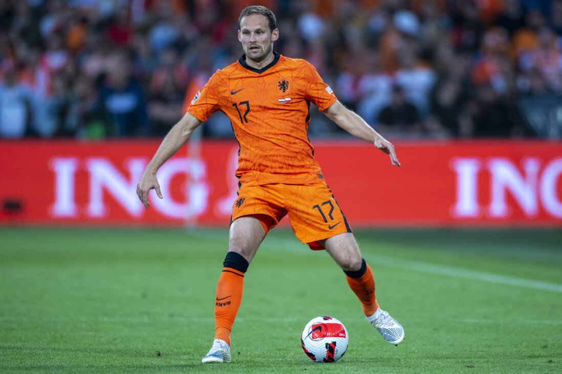 Daley Blind in actie tegen Polen