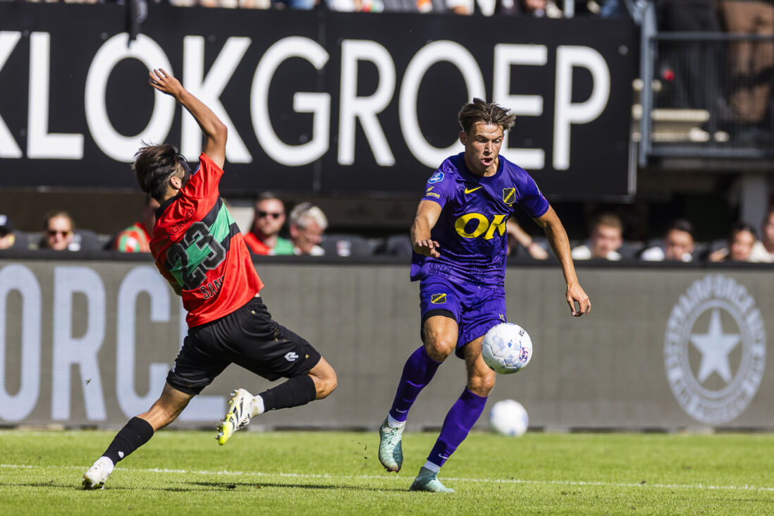 Dion Versluis tegen NEC