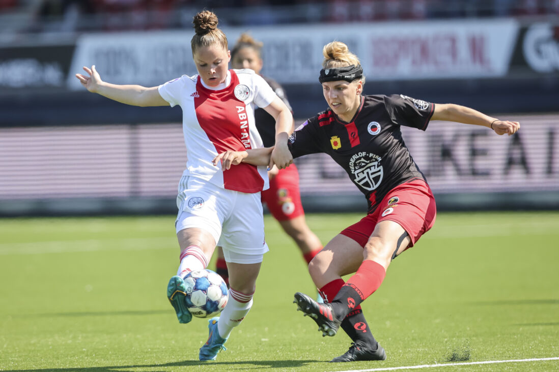 Een duel tussen Excelsior en Ajax