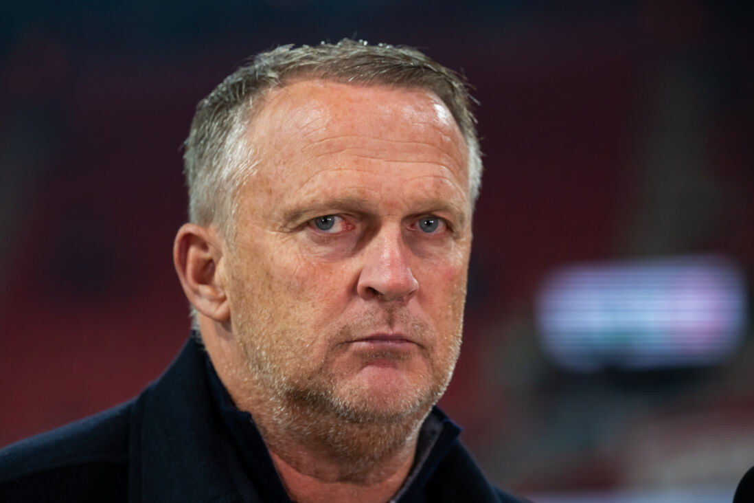 John van den Brom in de Grolsch Veste