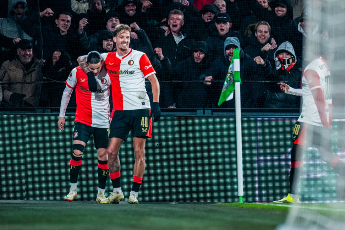 Anis Hadj Moussa en Luciano Valente juichen