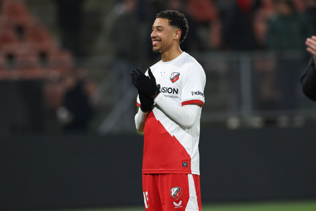 Björn Menzo debuteert tegen KRC Genk