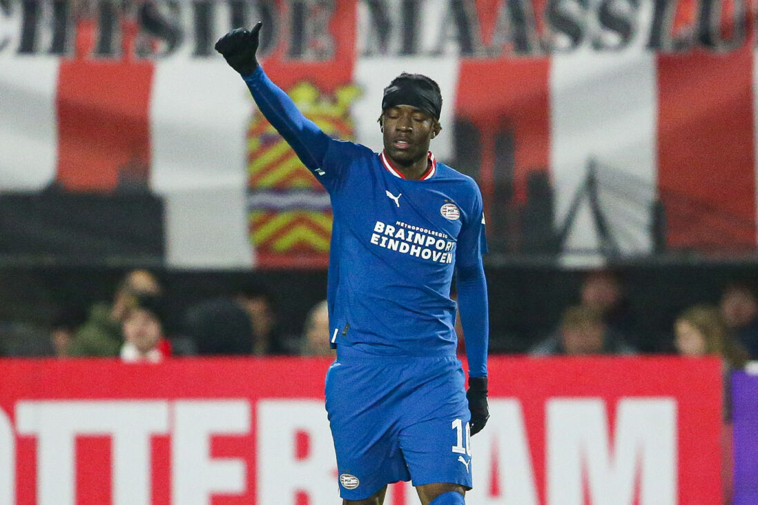 Noni Madueke na zijn treffer tegen Sparta