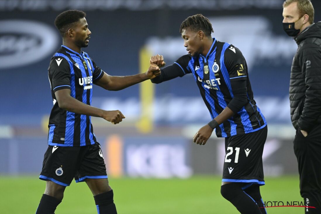 Emmanuel Dennis en David Okereke tijdens Club Brugge-STVV