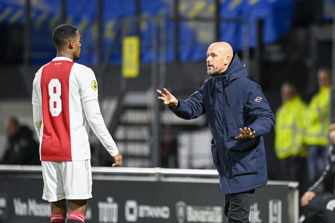 Ryan Gravenberch met Erik ten Hag