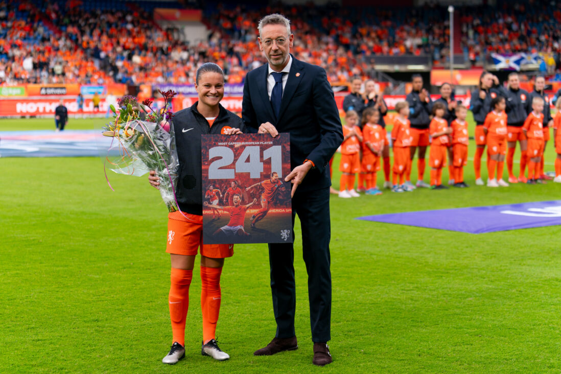 Sherida Spitse in het Koning Willem II Stadion