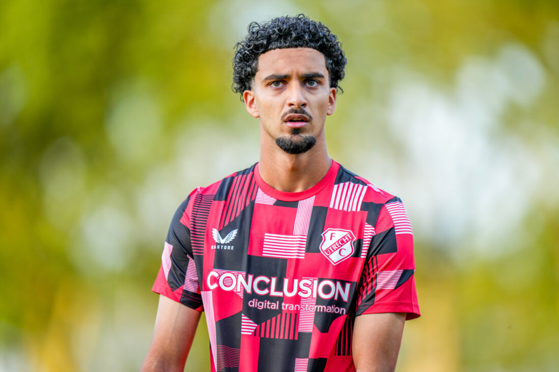 Zidane Iqbal bij Jong FC Utrecht