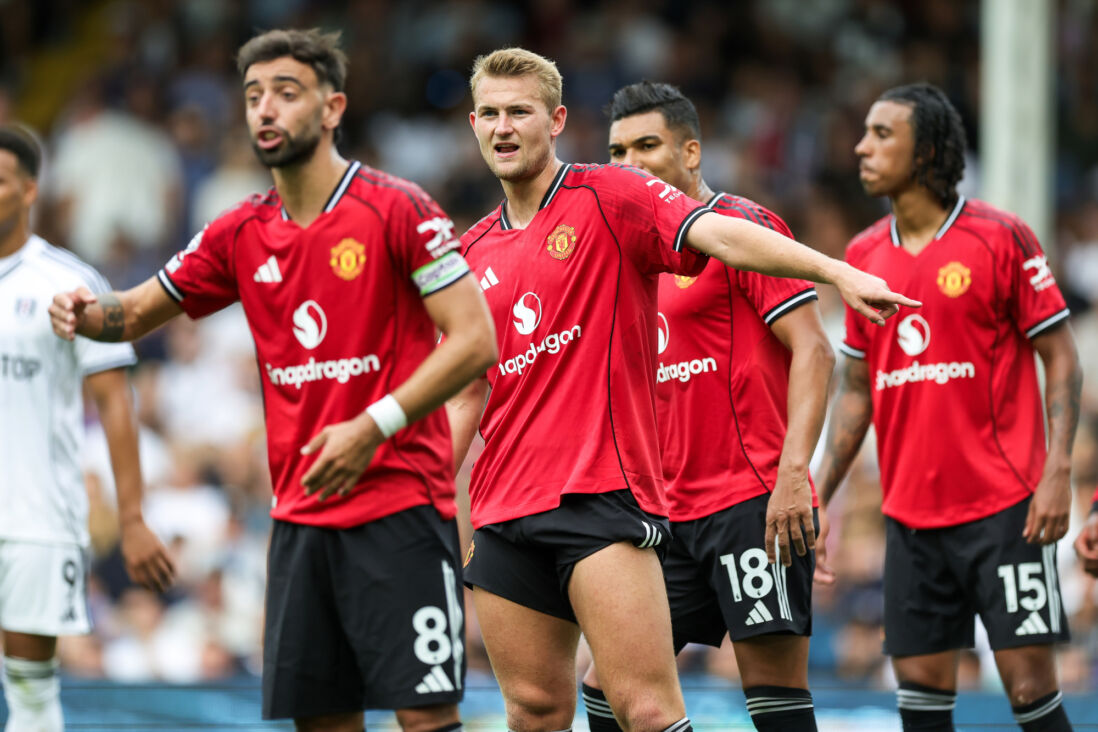 Matthijs de Ligt wijst