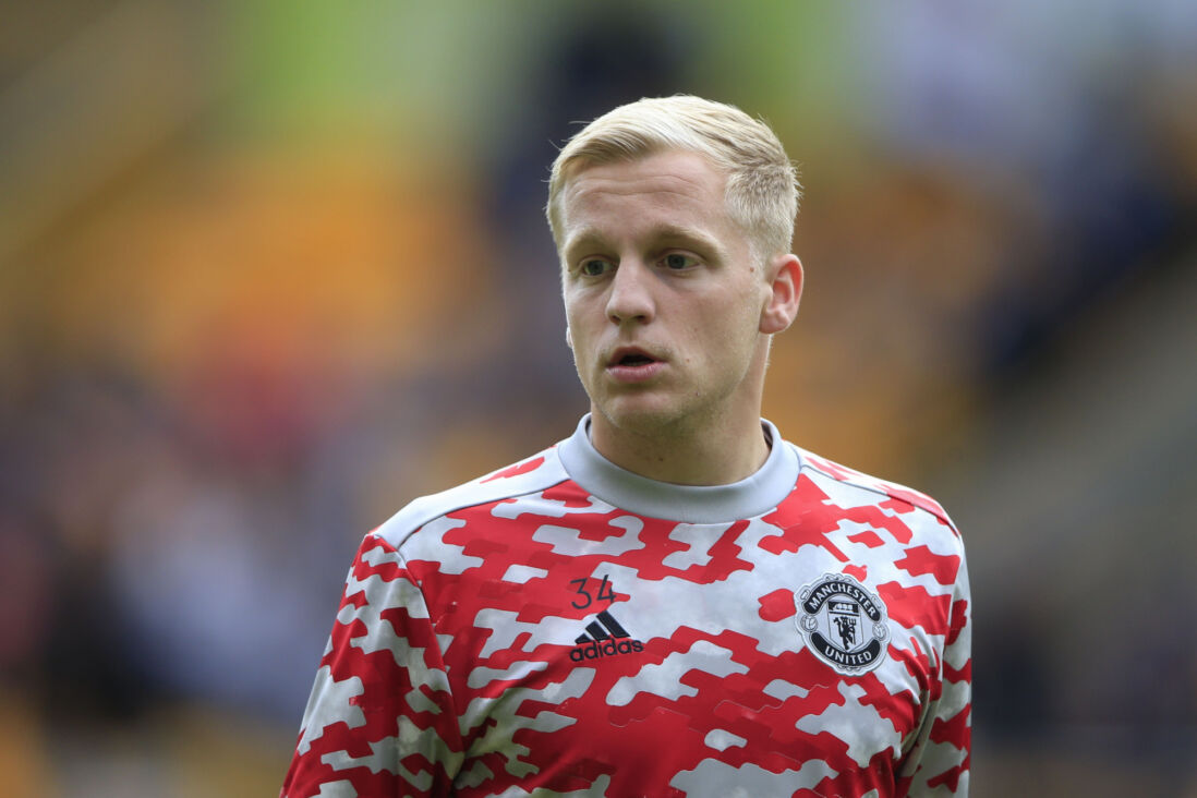 Donny van de Beek als reserve bij Manchester United