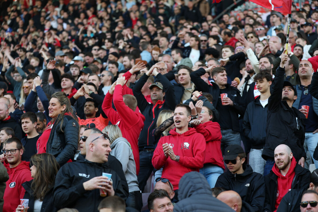 FC Utrecht-supporters in de Galgenwaard