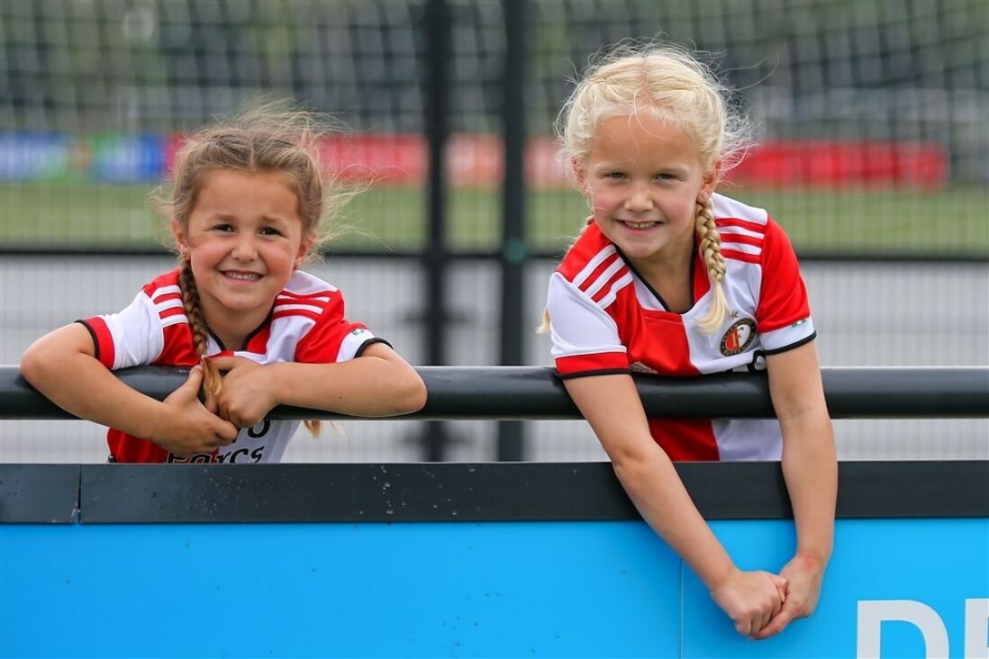 Jonge fans van Feyenoord