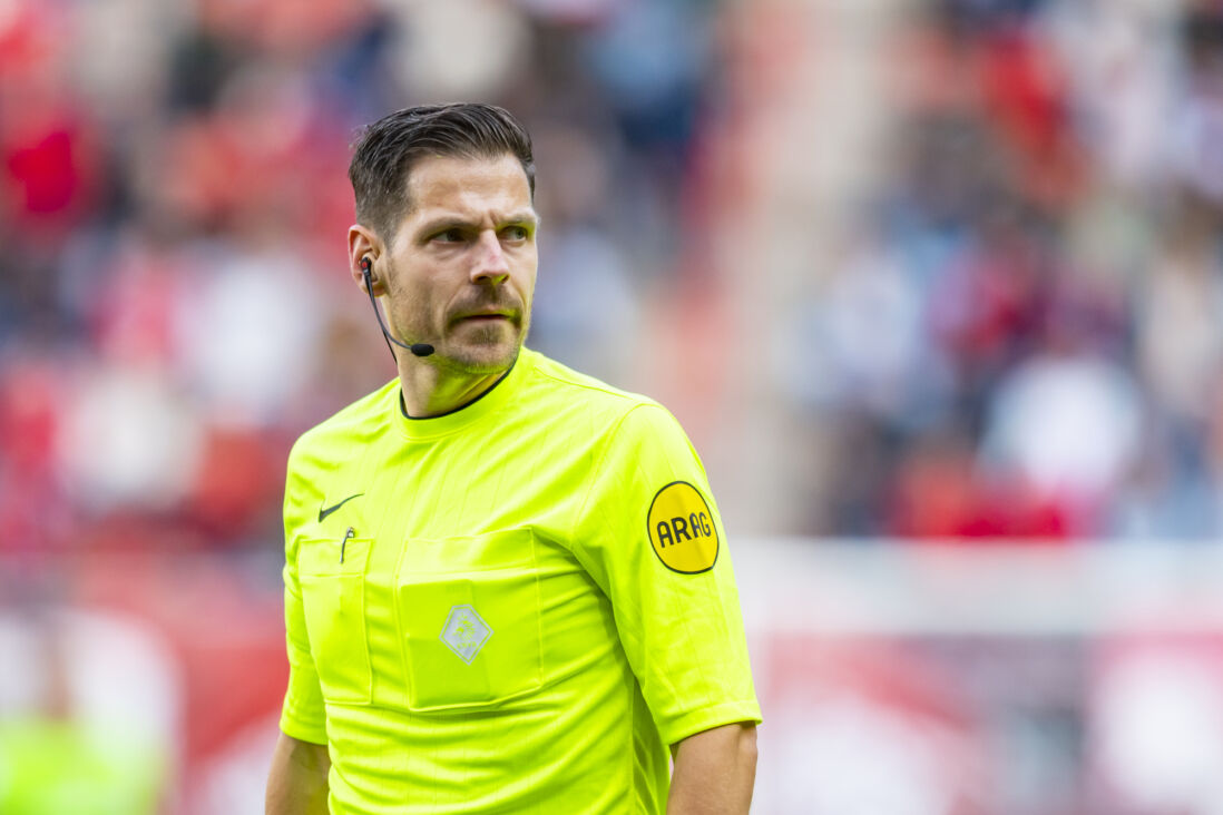 Jochem Kamphuis kijkt streng toe