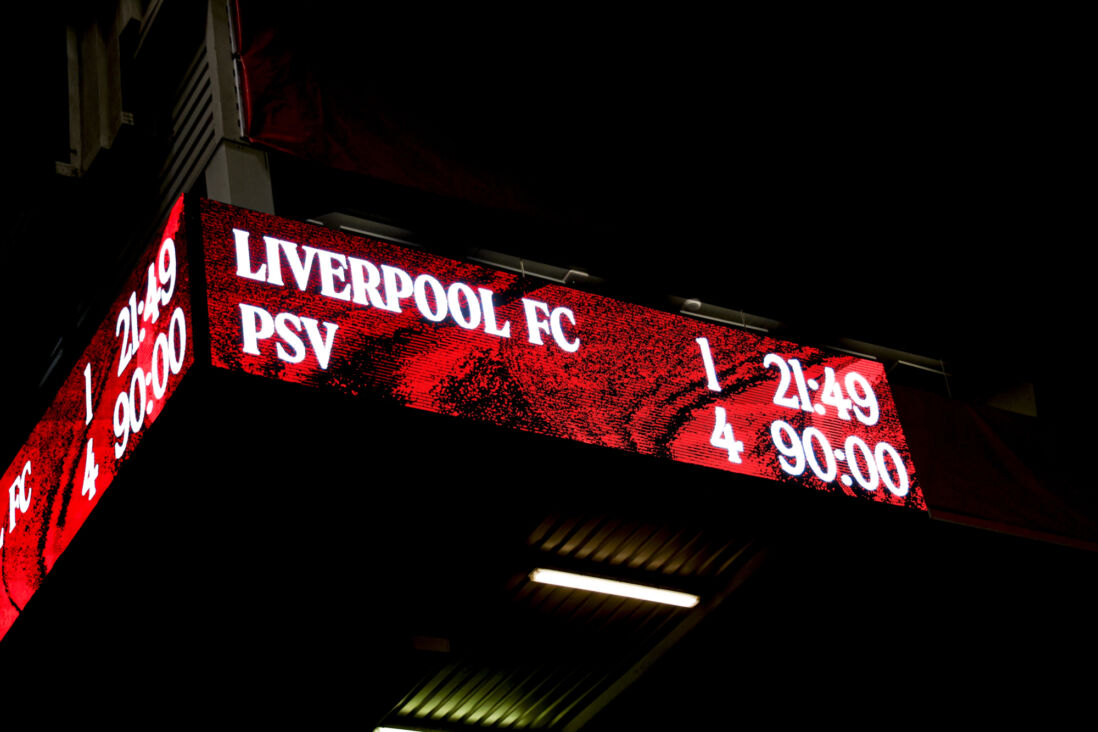 Het scorebord na Liverpool - PSV