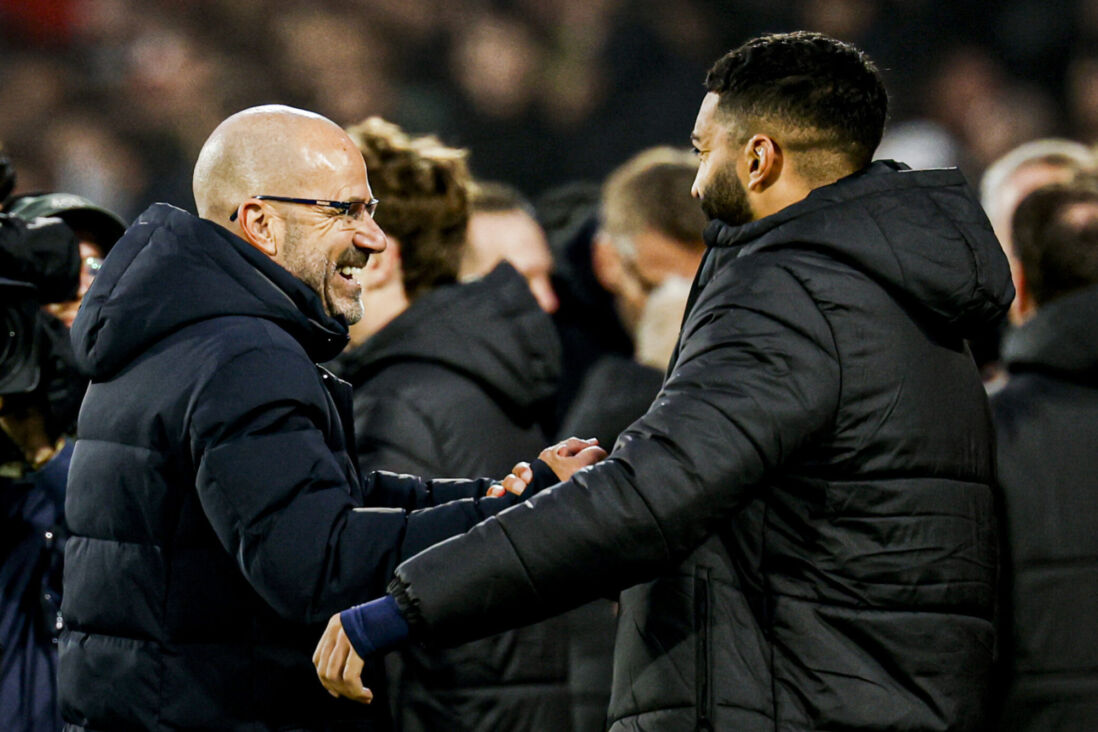 Peter Bosz en Ismael Saibari