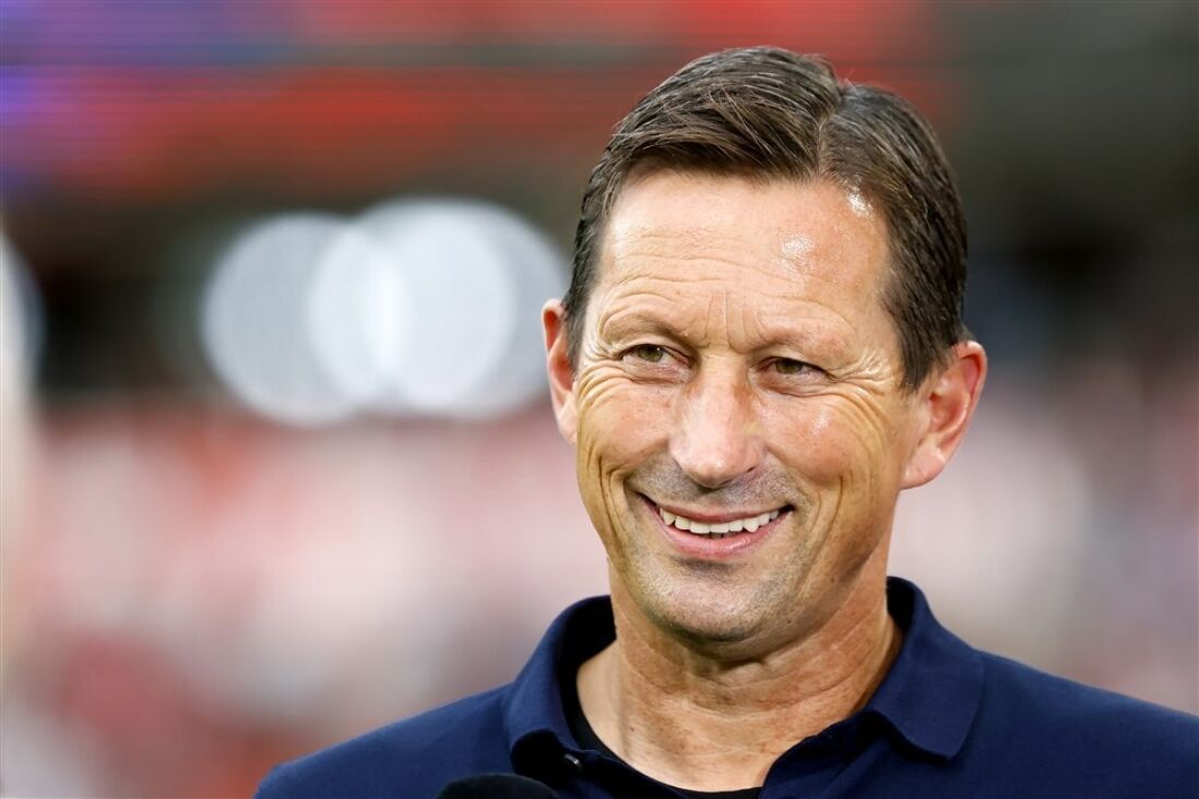 Roger Schmidt lacht ontspannen