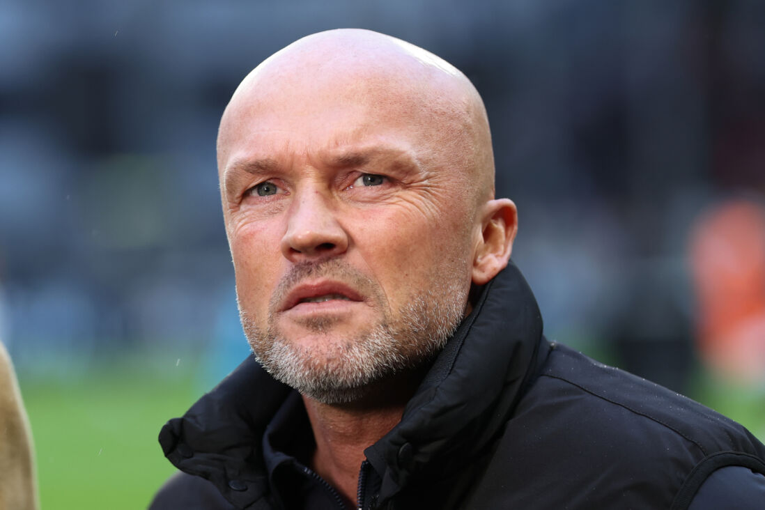 Dick Schreuder tijdens een uitwedstrijd van NEC