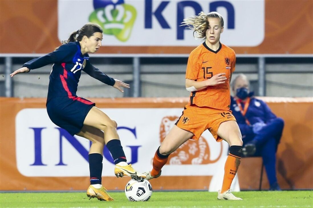 Tobin heath lynn wilms oranjeleeuwinnen verenigde staten 5fc14772eb51f