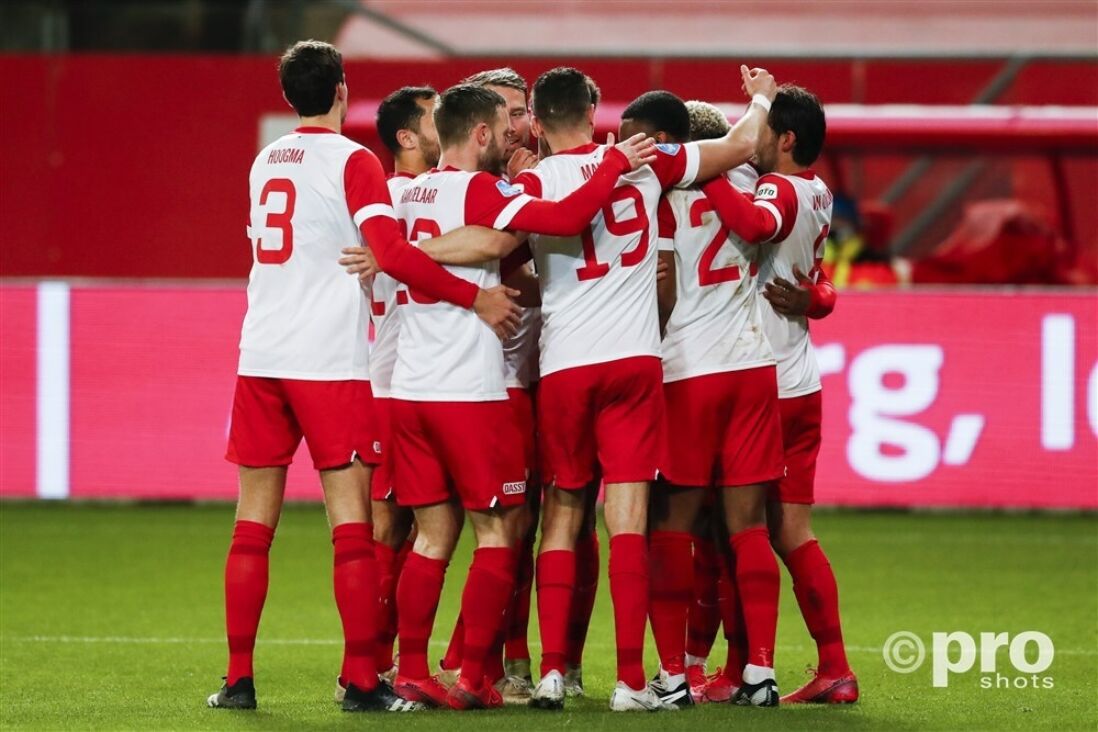 FC Utrecht-selectie juicht