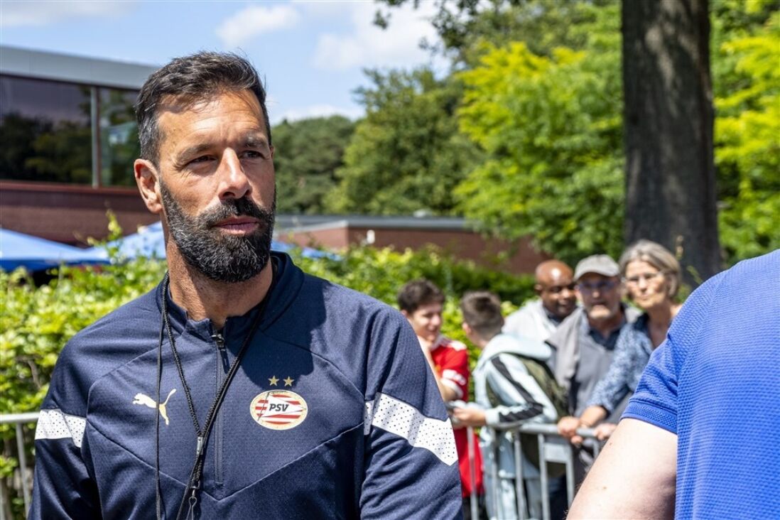 Ruud van Nistelrooij bij De Herdgang
