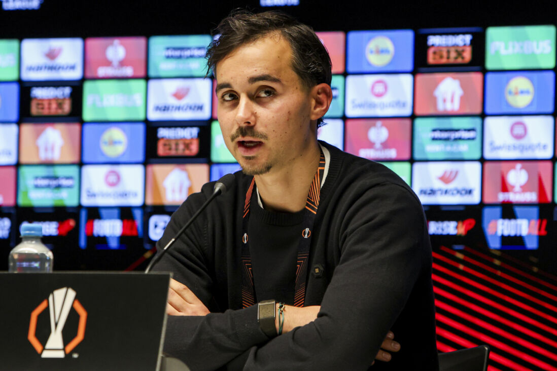 Mats Deijl op de persconferentie