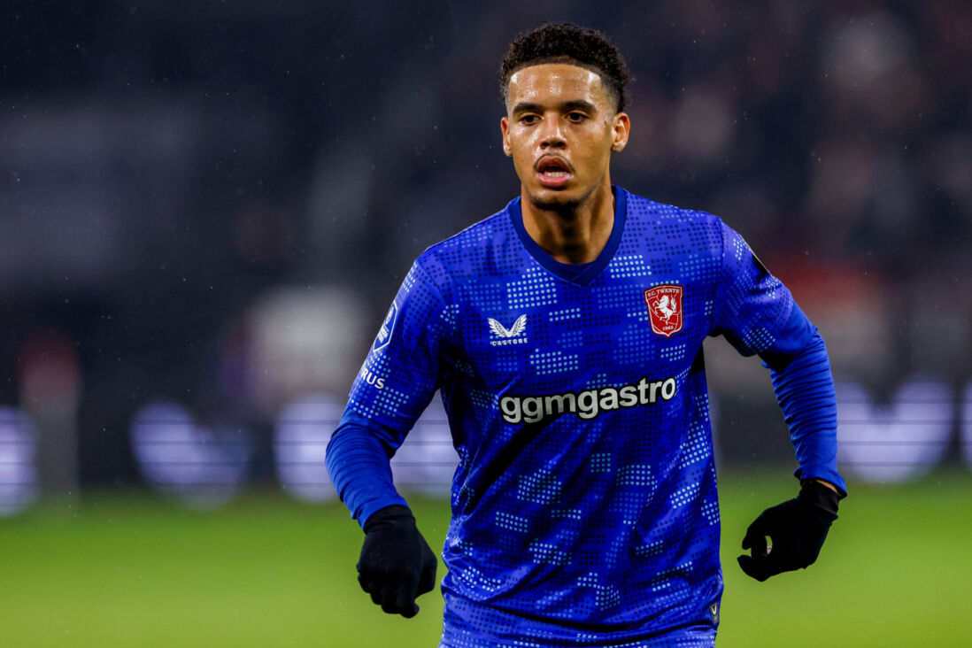 Daouda Weidmann in een uitwedstrijd van FC Twente